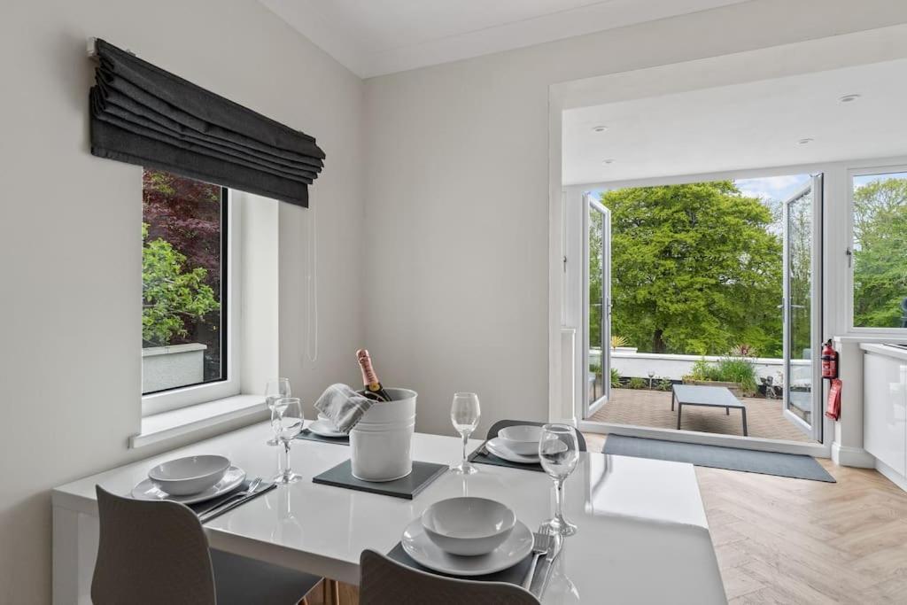 White Cottage Stunning Contemporary 2 Bedroom 2 Ensuite Annex With Hot Tub Plymouth Exterior photo